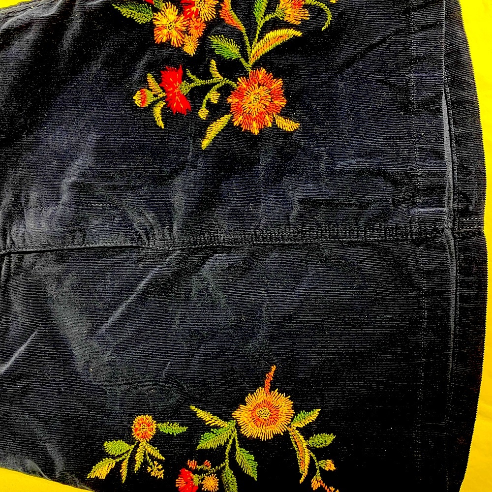 Fall skirt
